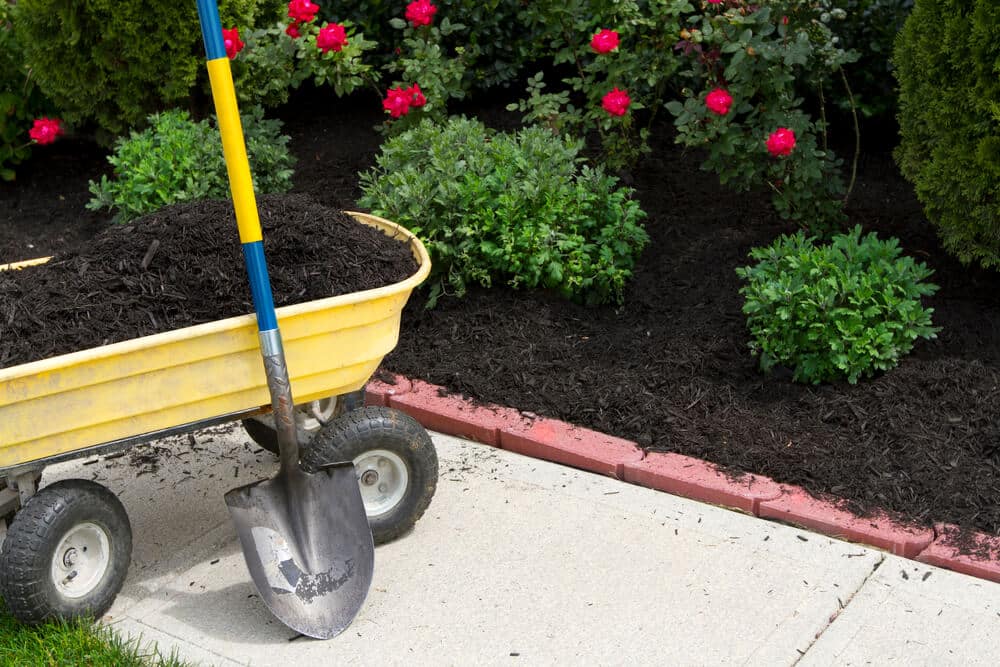 mulching for garden - Big Easy Landscaping