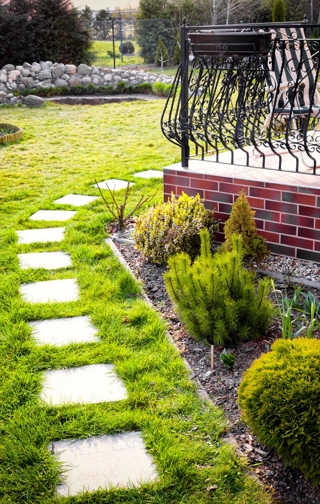 stone pathways for gardens - Big Easy Landscaping