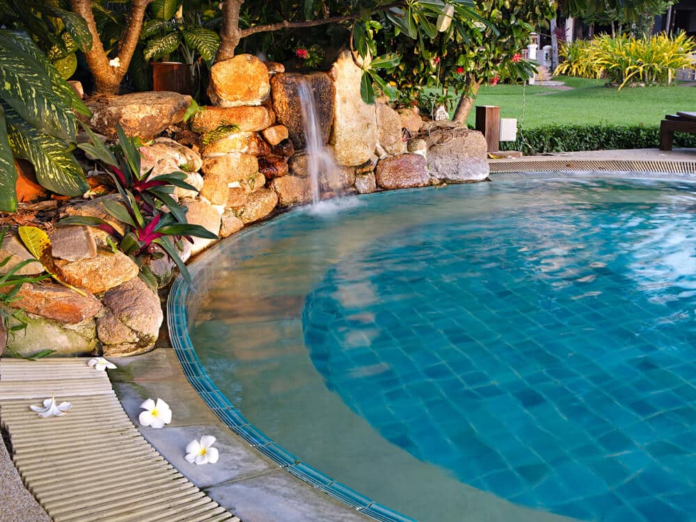 Swimming Pool Landscaping Ideas on a Budget to Transform Your Outdoor Space in New Orleans, LA
