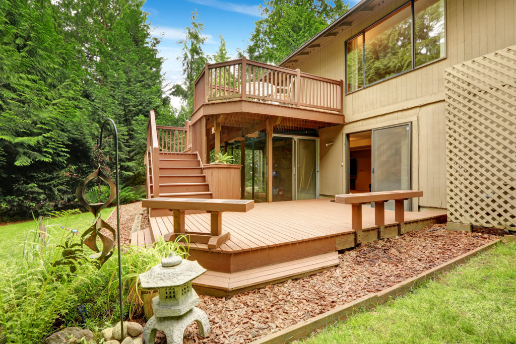 Maximizing Your Small Outdoor Space with Creative Deck Design Ideas in New Orleans, LA