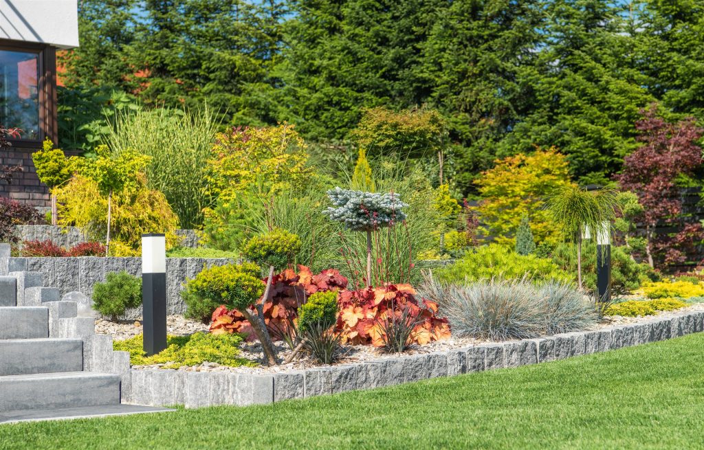 Do You Need a Retaining Wall for a Sloped or Uneven Yard in New Orleans, LA